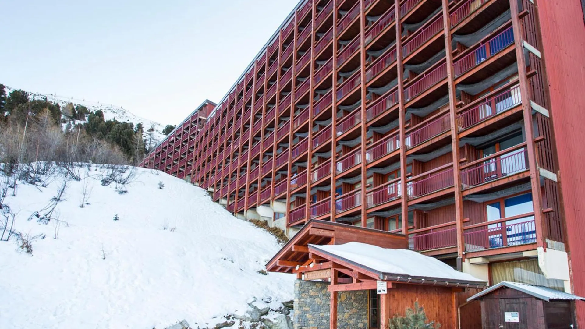 Appartement Renove Proche Centre Station Avec Balcon - Fr-1-346-325 Les Arcs  France